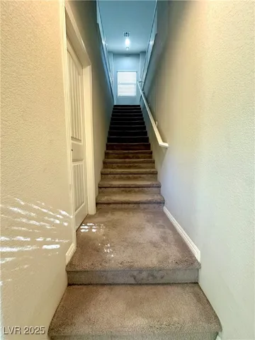 $1,995 | 2877 Glass Vine Court, Las Vegas, NV 89117