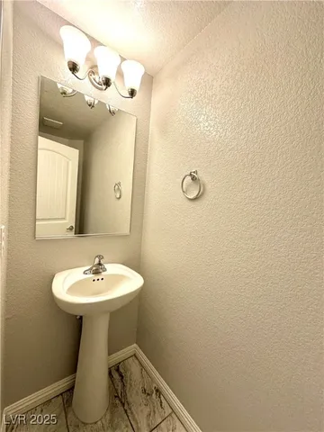 $1,995 | 2877 Glass Vine Court, Las Vegas, NV 89117