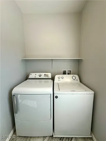 $1,995 | 2877 Glass Vine Court, Las Vegas, NV 89117