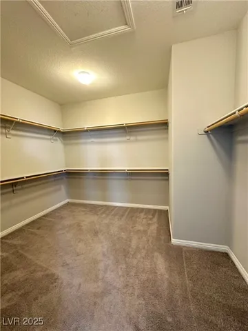 $1,995 | 2877 Glass Vine Court, Las Vegas, NV 89117
