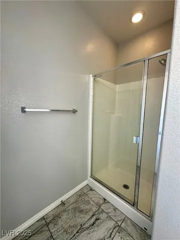 $1,995 | 2877 Glass Vine Court, Las Vegas, NV 89117