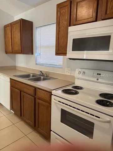 $1,950 | 198 Majors Lane, Unit C, Kissimmee, FL 34743