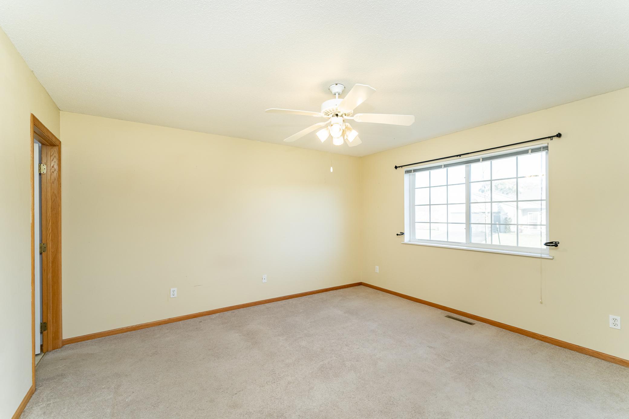 4933 35th Avenue Northwest Rochester, MN 55901 - Photo 16 of 23