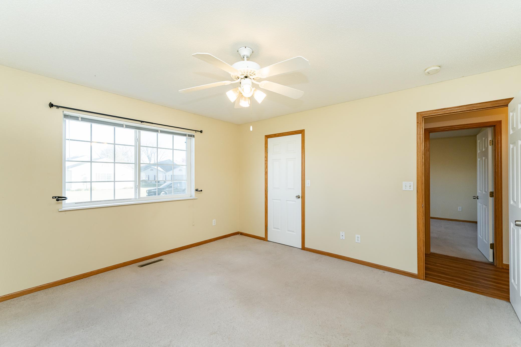 4933 35th Avenue Northwest Rochester, MN 55901 - Photo 17 of 23