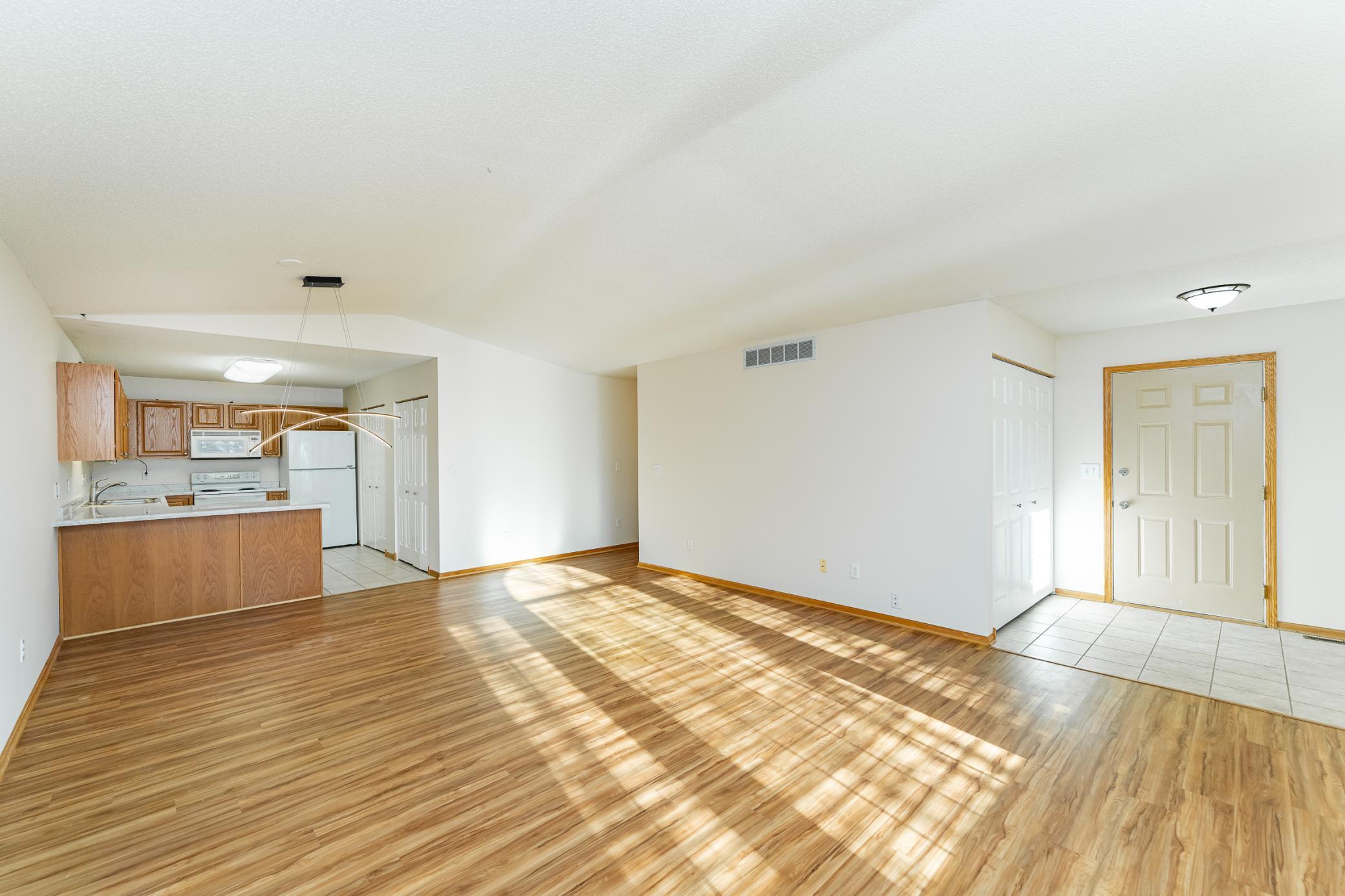 4933 35th Avenue Northwest Rochester, MN 55901 - Photo 9 of 23