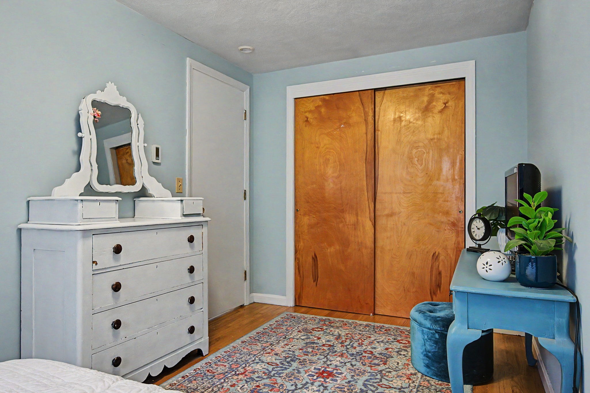 216 Southampton Road Westhampton, MA 01027 - Photo 18 of 31 Gallery Image 18