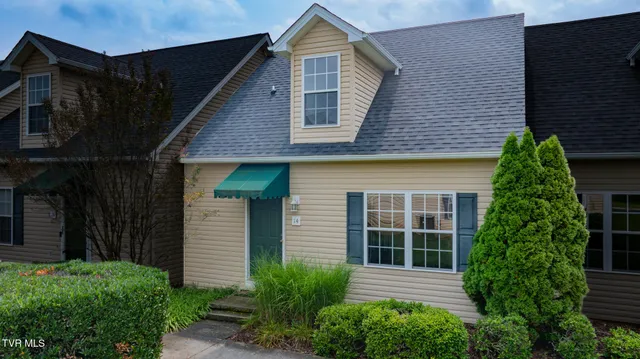 $225,000 | 14 Province Drive, Unit 14, Gray, TN 37615