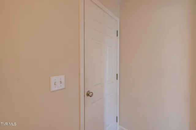 $225,000 | 14 Province Drive, Unit 14, Gray, TN 37615