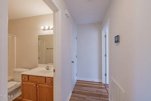 $225,000 | 14 Province Drive, Unit 14, Gray, TN 37615