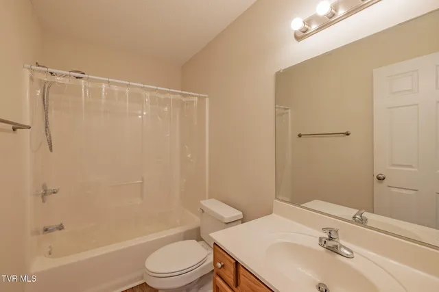 $225,000 | 14 Province Drive, Unit 14, Gray, TN 37615