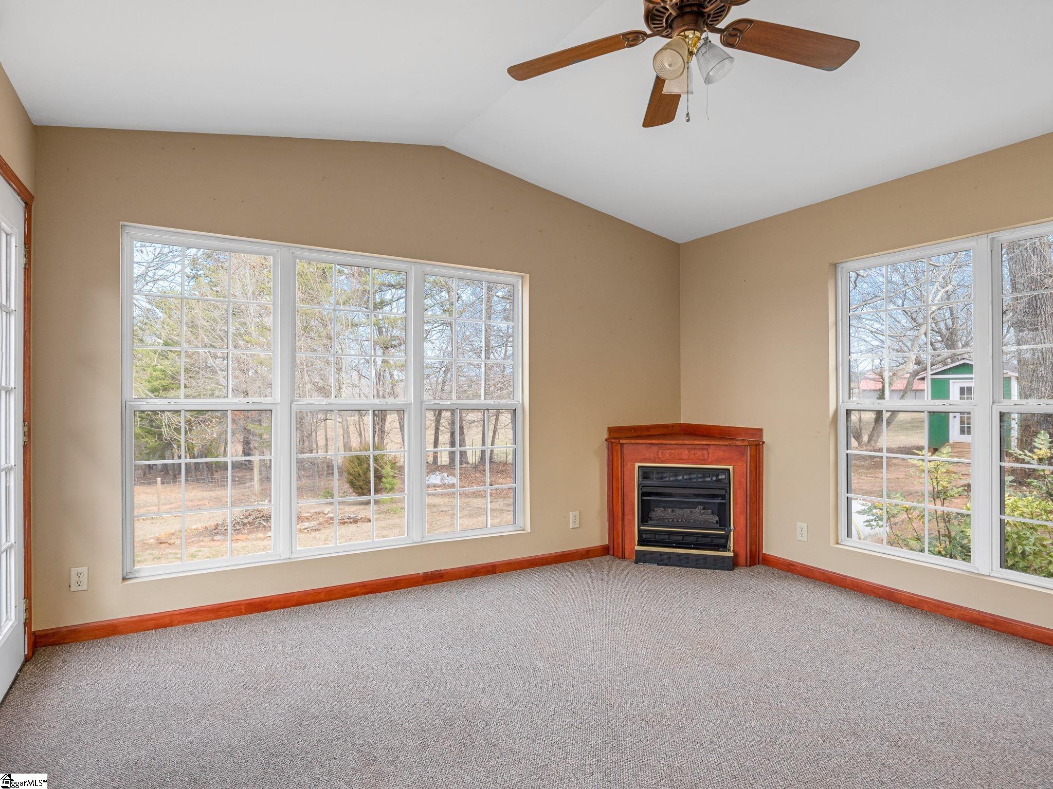 2470 Mt Lebanon Road Campobello, SC 29322 - Photo 17 of 36