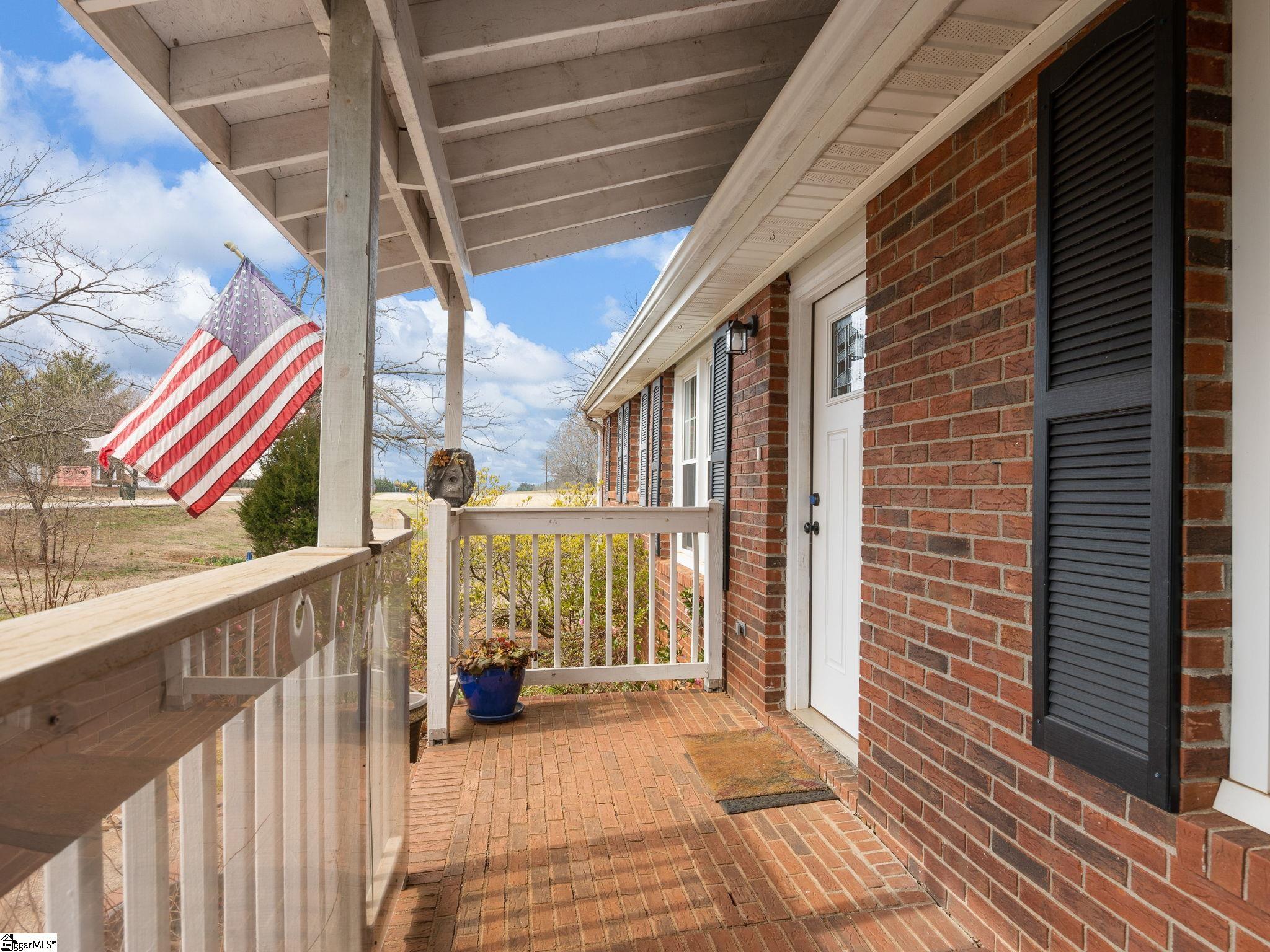 2470 Mt Lebanon Road Campobello, SC 29322 - Photo 6 of 36