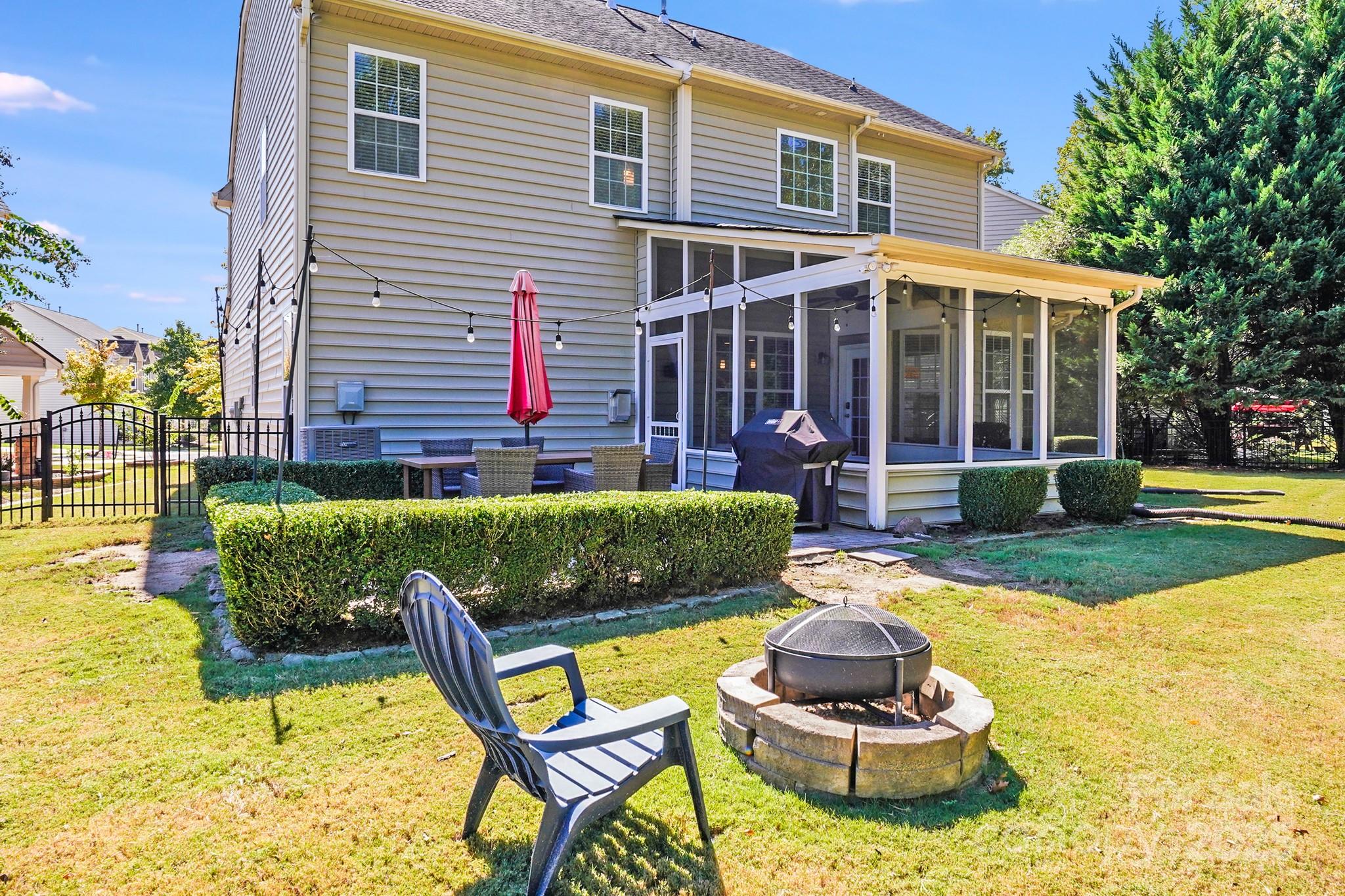 9745 Ridgeforest Drive Charlotte, NC 28277 - Photo 45 of 48 Gallery Image 45