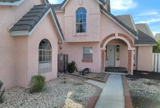 $454,900 | 6561 Avon Court, Las Vegas, NV 89108
