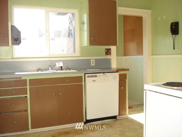 906 North Rice Street Aberdeen, WA 98520 - Photo 16 of 18