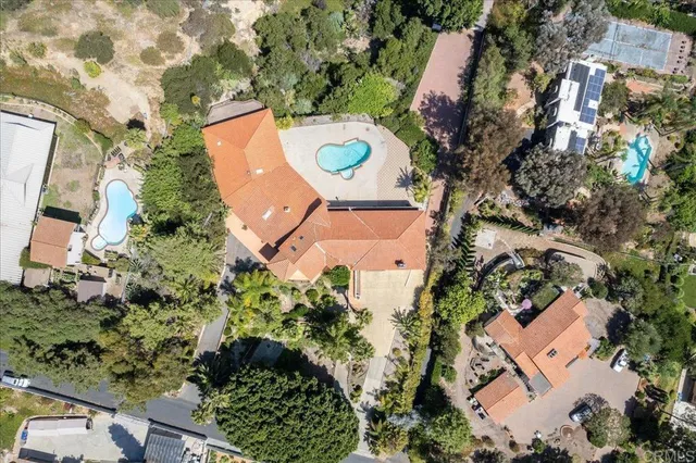 $2,995,000 | 277 Via Del Cerrito, Encinitas, CA 92024
