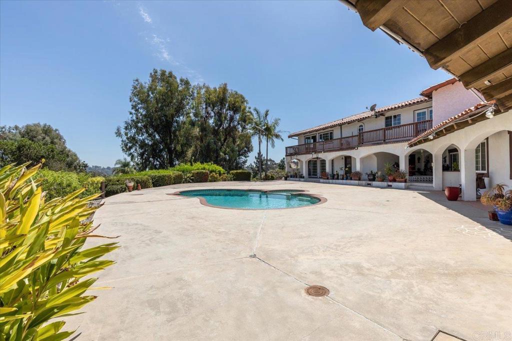 277 Via Del Cerrito Encinitas, CA 92024 - Photo 10 of 24