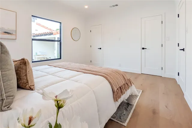 $1,299,900 | 3641 Somerset Drive, Los Angeles, CA 90016