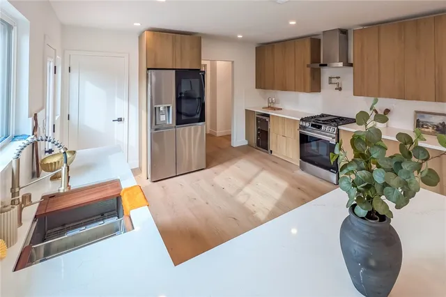 $1,299,900 | 3641 Somerset Drive, Los Angeles, CA 90016