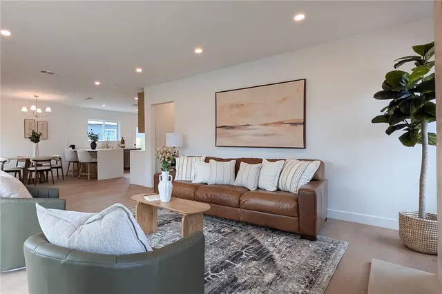 $1,299,900 | 3641 Somerset Drive, Los Angeles, CA 90016