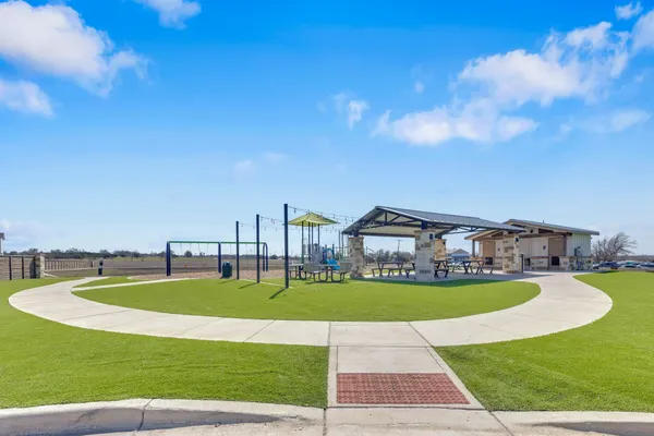 $1,590 | 353 Marty Allen Loop, Jarrell, TX 76537