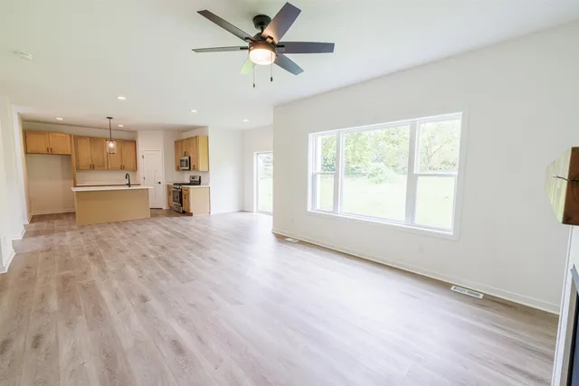 $389,900 | 503 Teri Lee Lane, Orfordville, WI 53576