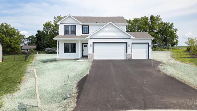 $389,900 | 503 Teri Lee Lane, Orfordville, WI 53576