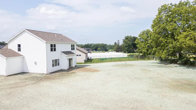 $389,900 | 503 Teri Lee Lane, Orfordville, WI 53576