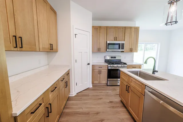 $389,900 | 503 Teri Lee Lane, Orfordville, WI 53576