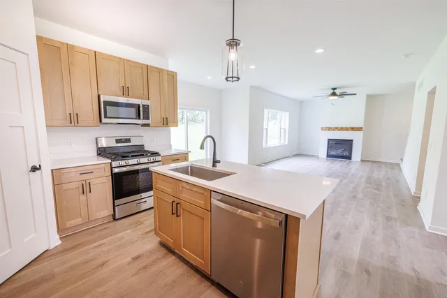 $389,900 | 503 Teri Lee Lane, Orfordville, WI 53576