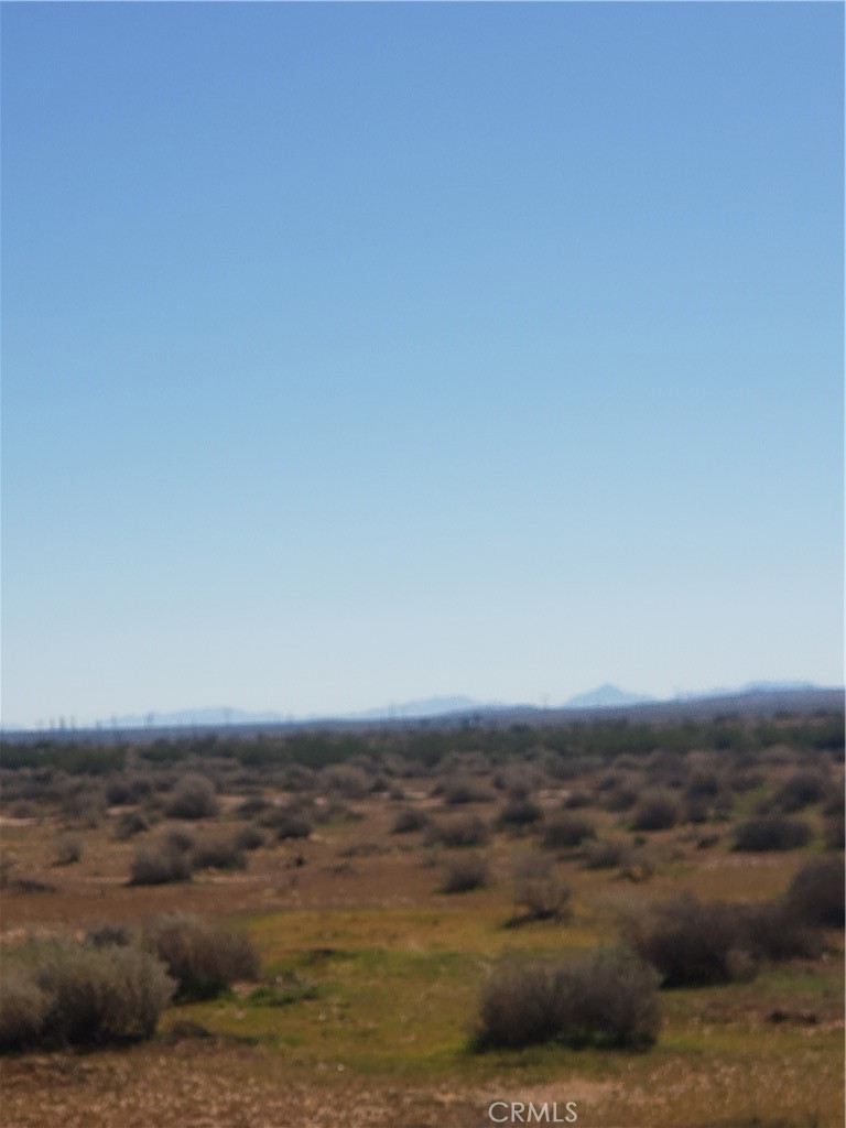 9 Pipeline Road Boron, CA 93516 - Photo 16 of 30 a view of an ocean