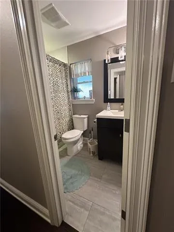 $1,900 | 3337 Whisper Lane, Gretna, LA 70056