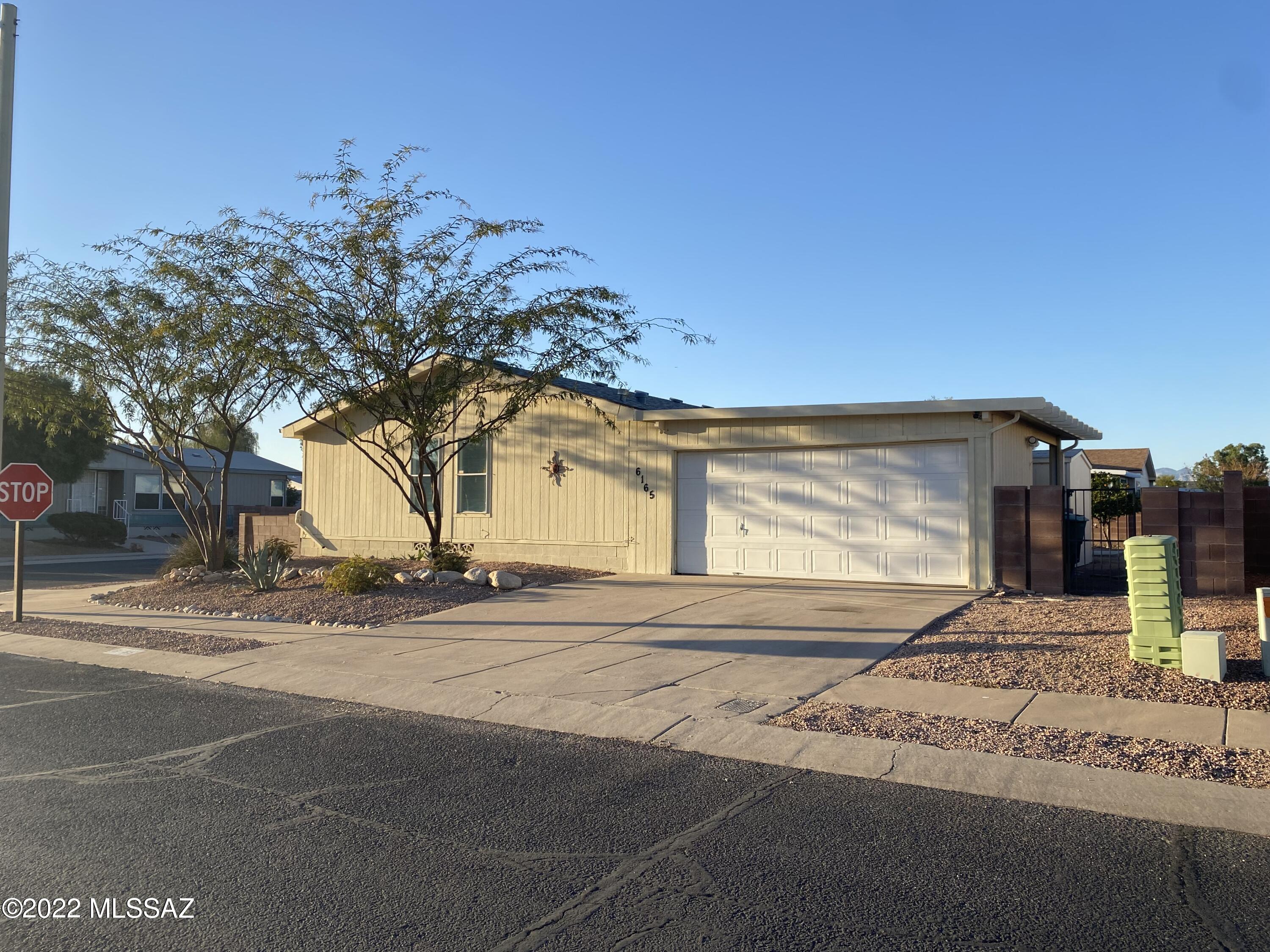 6165 East Rough Rock Drive Tucson, AZ 85756 - Photo 2 of 30