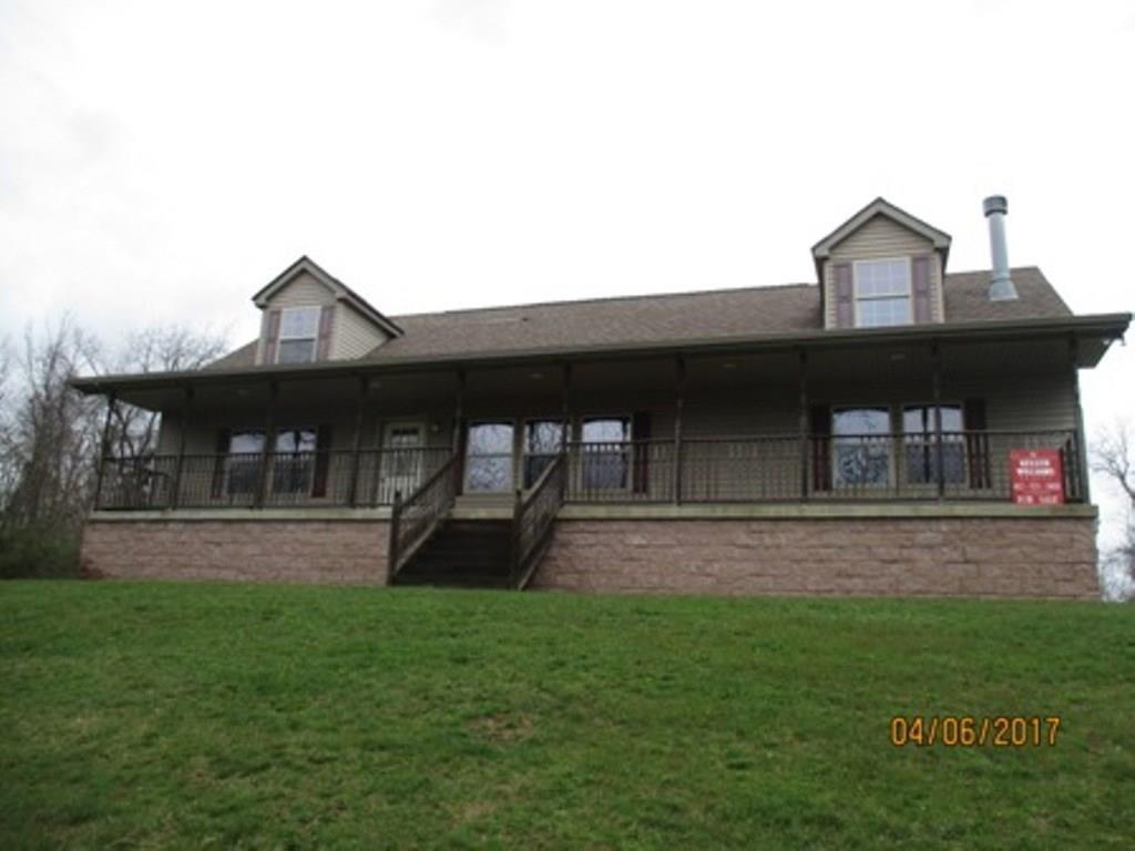 132 Cliff Mine Road Coraopolis, PA 15108 - Photo 1 of 19 Gallery Image 1
