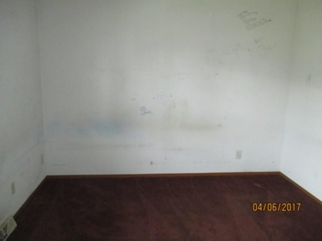 132 Cliff Mine Road Coraopolis, PA 15108 - Photo 13 of 19 Gallery Image 13