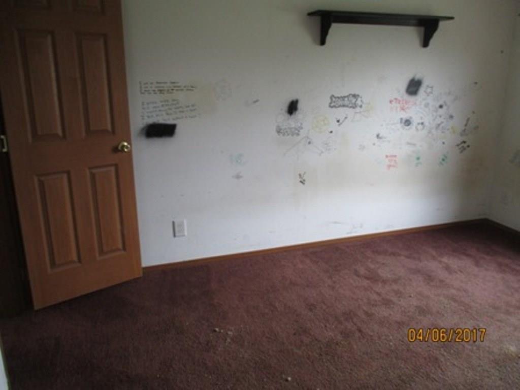 132 Cliff Mine Road Coraopolis, PA 15108 - Photo 15 of 19 Gallery Image 15