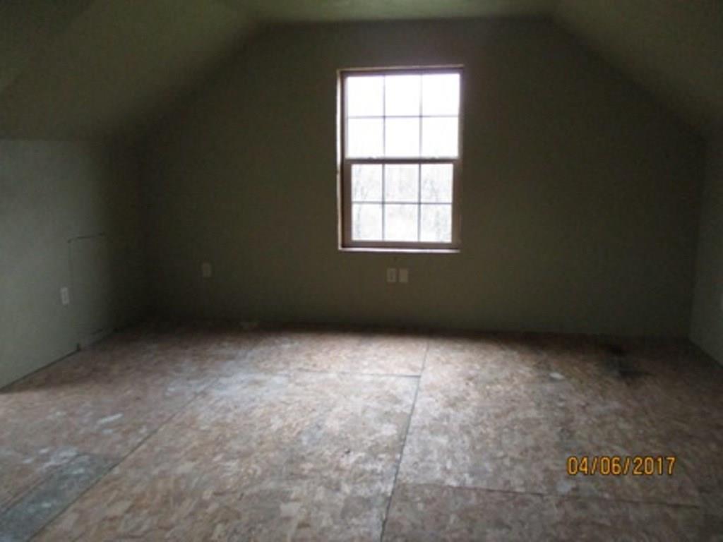 132 Cliff Mine Road Coraopolis, PA 15108 - Photo 17 of 19 Gallery Image 17