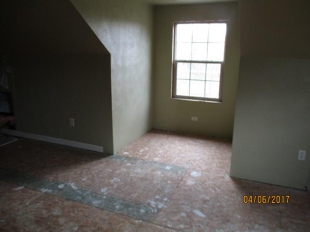 132 Cliff Mine Road Coraopolis, PA 15108 - Photo 18 of 19 Gallery Image 18