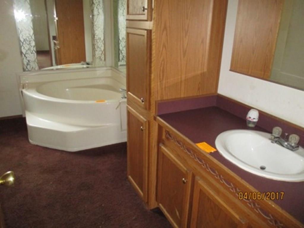 132 Cliff Mine Road Coraopolis, PA 15108 - Photo 10 of 19 Gallery Image 10