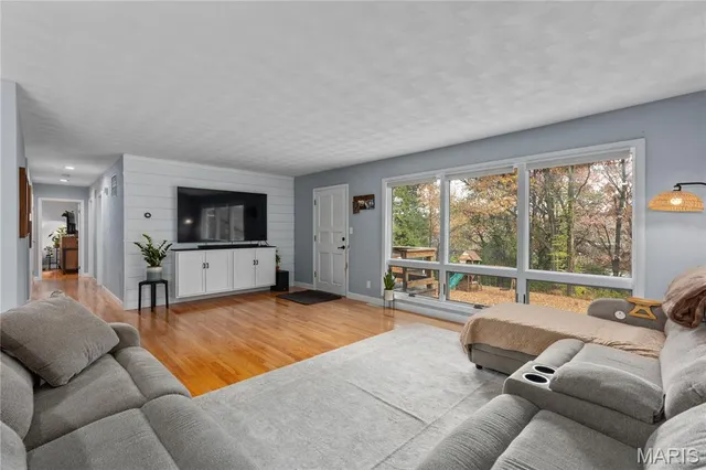 $345,000 | 832 Independence, Springfield, IL 62702