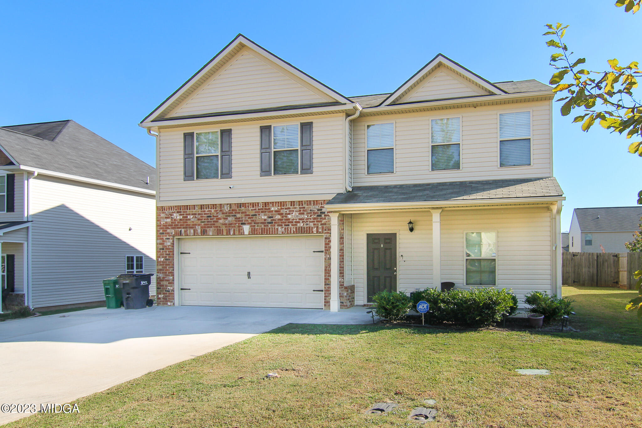 207 Ousley Way Perry, GA 31069 - Photo 2 of 39 IMG_5273
