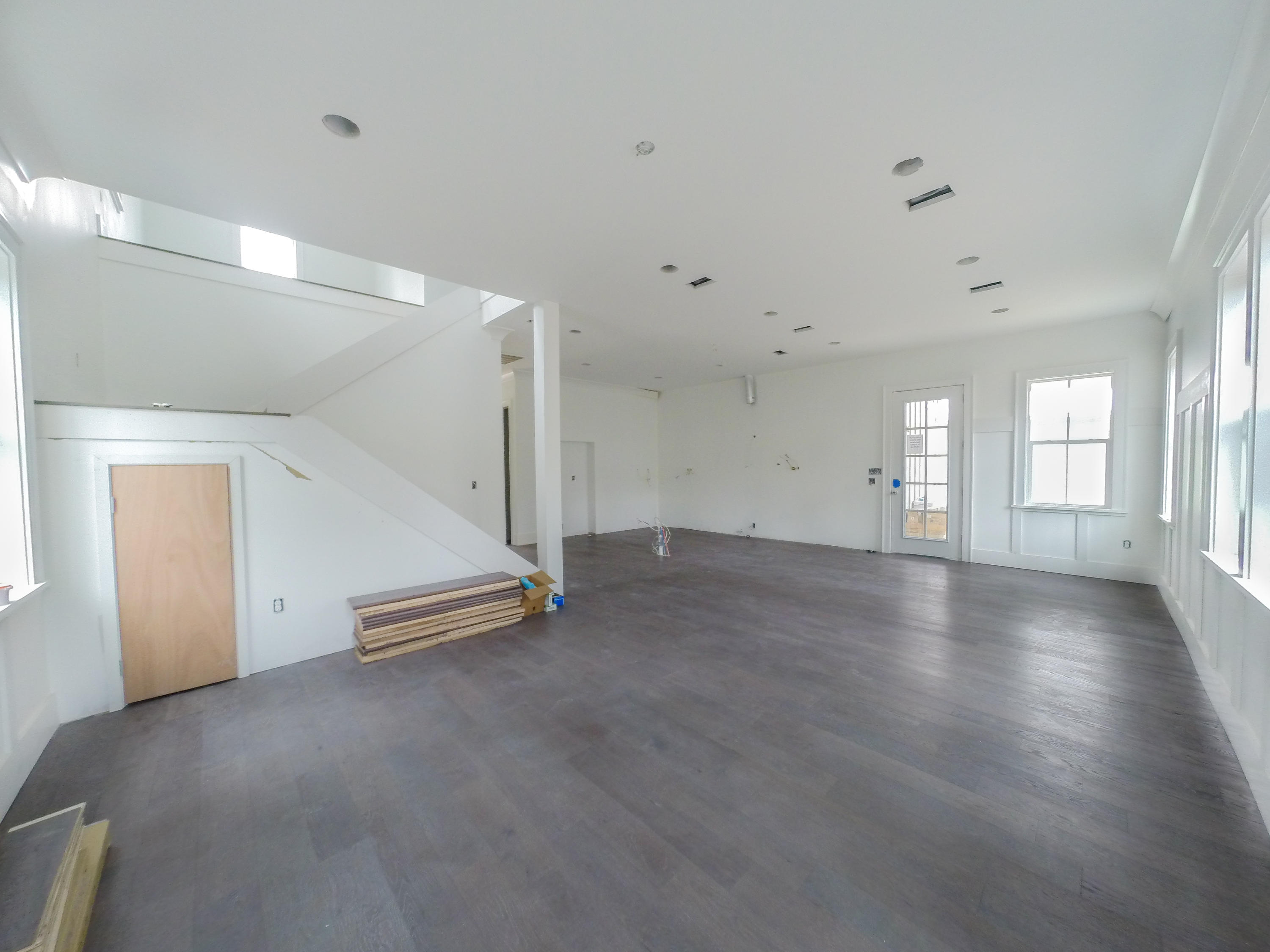 384 Matt's Way Santa Rosa Beach, FL 32459 - Photo 14 of 32 a view of an empty room with a window