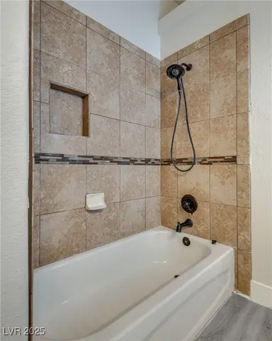 $4,300 | 3913 Diamond Ridge Street, Las Vegas, NV 89129