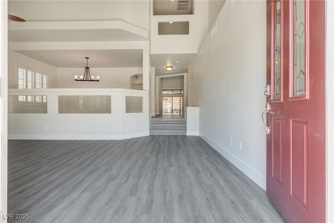 3913 Diamond Ridge Street Las Vegas, NV 89129 - Photo 4 of 46