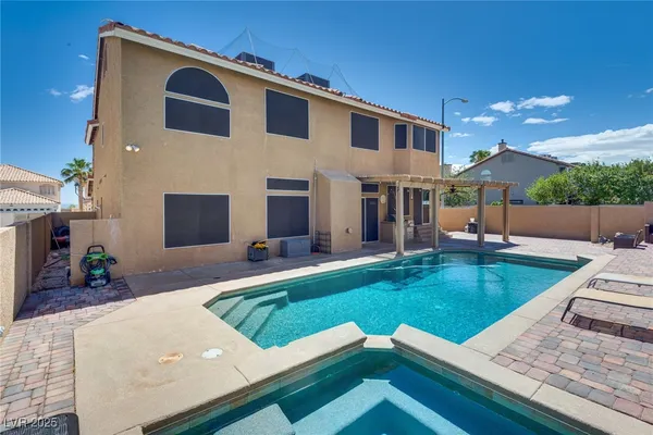 $4,300 | 3913 Diamond Ridge Street, Las Vegas, NV 89129