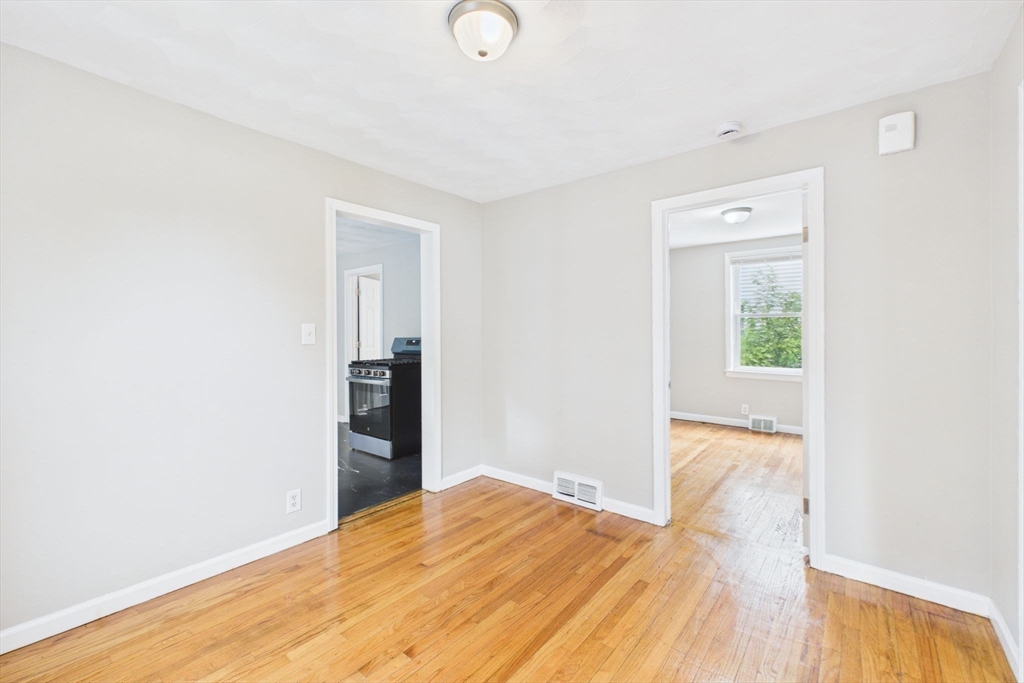 1386-1388 Worcester Street Springfield, MA 01151 - Photo 10 of 38