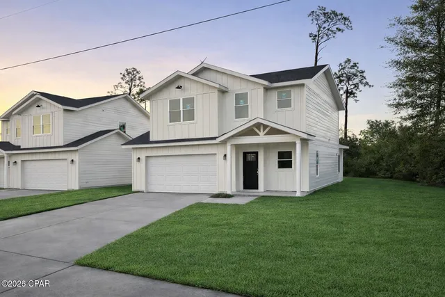 $328,950 | 1228 13th Street, Southport, FL 32409