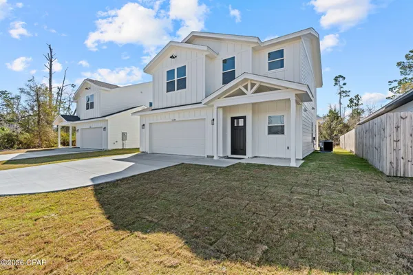 $328,950 | 1228 13th Street, Southport, FL 32409