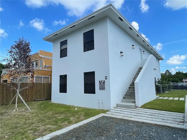 $2,875 | 1063 Northwest 31st Street, Unit 2, Miami, FL 33127