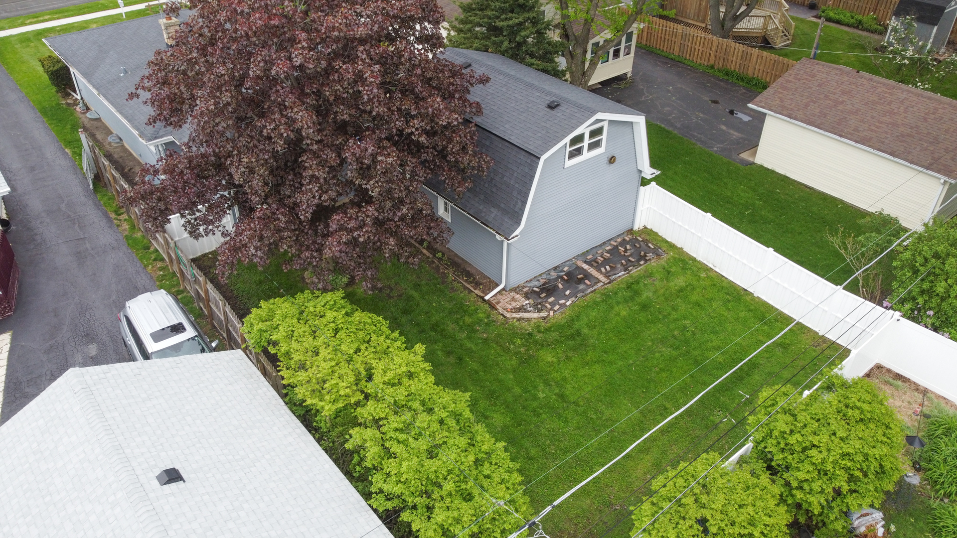 1020 Pershing Avenue Wheaton, IL 60189 - Photo 33 of 33 an aerial view of a house